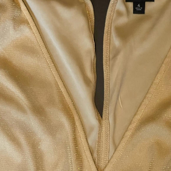 Torrid Gold Midi Dress size 26, Glitter Lurex Surplice Tiered Dress - Picture 4 of 10